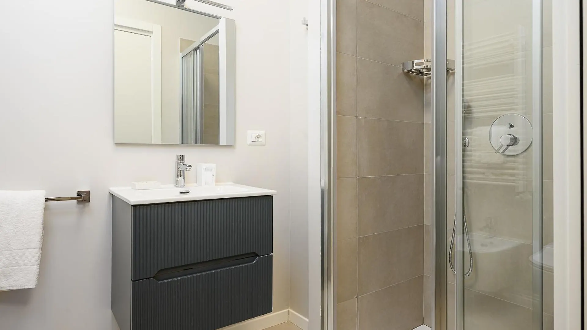 דירה מילאנו Suites In Porta Garibaldi & Chinatown - City Center Well Connected