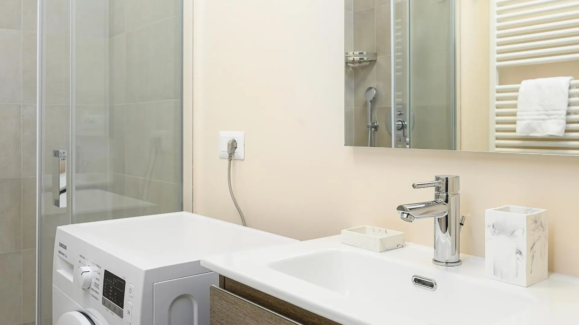 דירה מילאנו Suites In Porta Garibaldi & Chinatown - City Center Well Connected איטליה